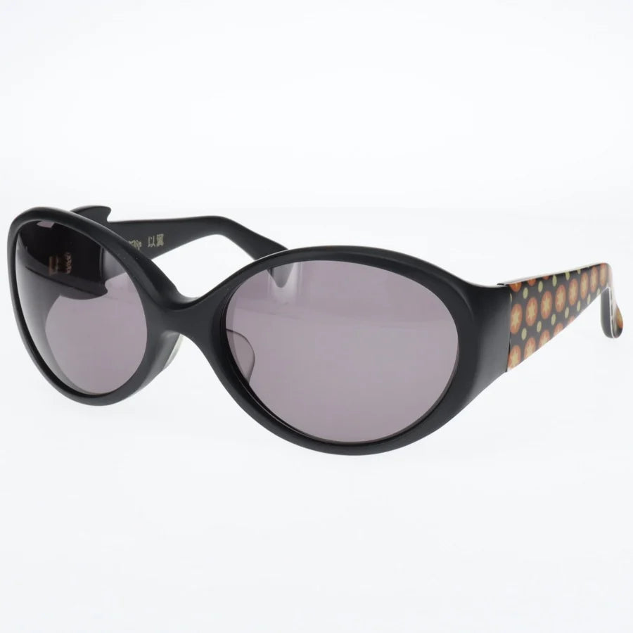 以翼（マットブラック）